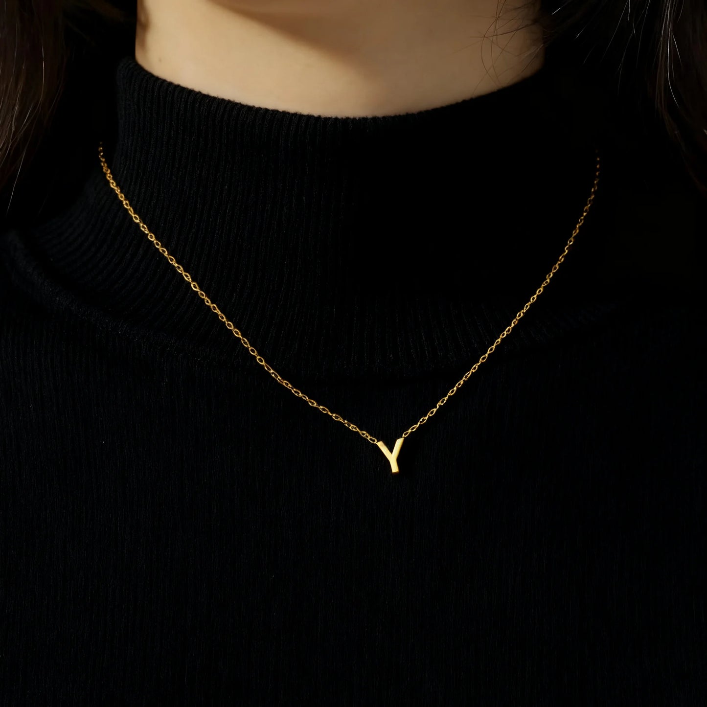 Minimalistische Halskette mit Initiale A–Z für Frauen, Alphabet-Buchstabe aus Edelstahl, Choker-Halskette, Schmuck, Großhandels-Geburtstagsgeschenk