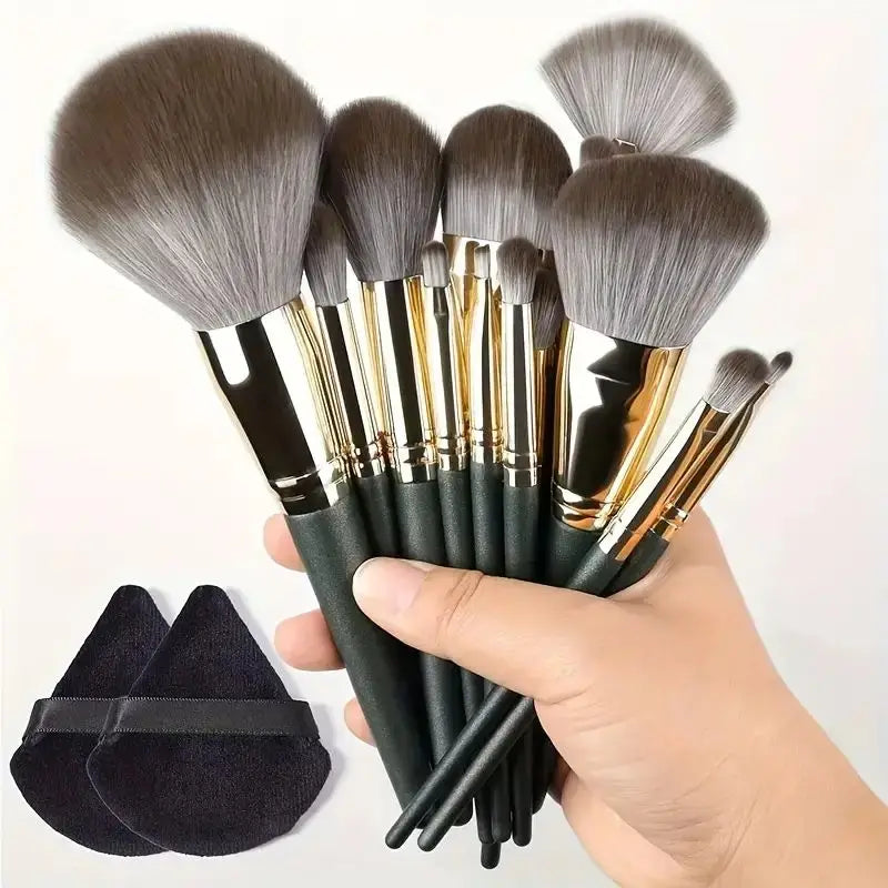 Set aus weichen und flauschigen Make-up-Pinseln, professionell, für Foundation, Puder, Lidschatten, Kabuki und Verblenden, Schönheitswerkzeug für Make-up