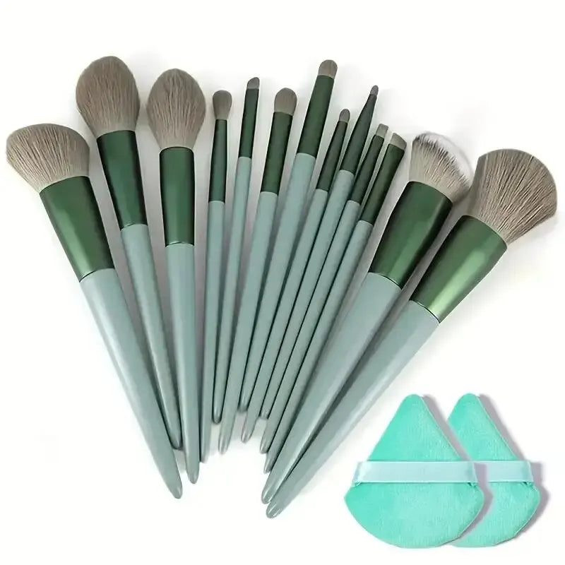 Set aus weichen und flauschigen Make-up-Pinseln, professionell, für Foundation, Puder, Lidschatten, Kabuki und Verblenden, Schönheitswerkzeug für Make-up