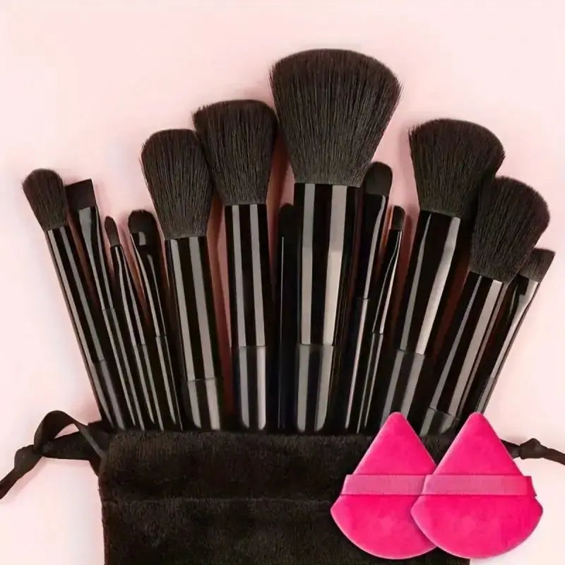 Set aus weichen und flauschigen Make-up-Pinseln, professionell, für Foundation, Puder, Lidschatten, Kabuki und Verblenden, Schönheitswerkzeug für Make-up